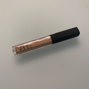 NARS Radiant Creamy Concealer - MADELEINE - L2.3 - .22 oz/ 6 mL - [NEW]